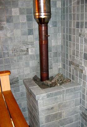 Oblicovka-sten-i-pechi-iz-talkohlorita-vsavka-iz-rvanogo-kamnya.2.jpg